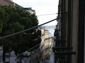 Flores 105 Guesthouse