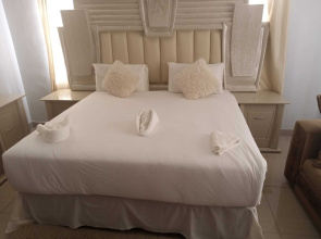 4M Guest House