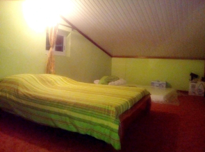 House with 4 Bedrooms in Pont D'Yves, with Wonderful Sea View, Enclosed Garden And Wifi - 26 Km From the Beach