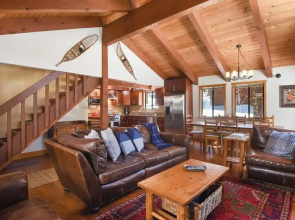 Northstar Treehouse Chic 4BR House Forest View