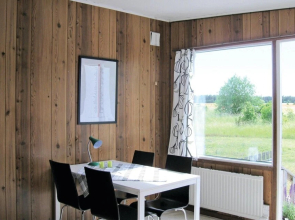 Beautiful Home in Klintehamn With