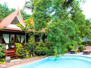 Baan Duangkaew Resort