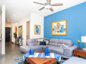 4BR Private Sanctuary with Pools and Gym