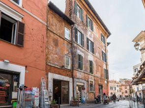 Cozy Entire Apt Close To Piazza Trilussa