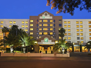 Holiday Inn Parramatta by IHG