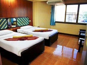 Seashore Pattaya Resort