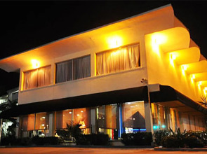 Daytona Inn Beach Resort