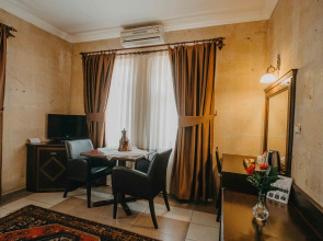 Royal Stone Houses - Goreme