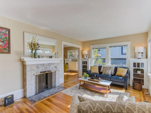Woolsey Street - 2 Br Home