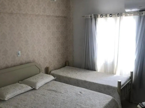 Apto 3 dorm completo - 100m Praia - Meia Praia