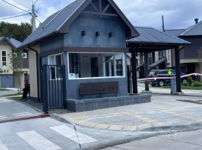 Linda Casa Familiar, Segura Y Muy Buena Ubicación
