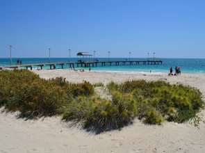 Seafront Unit 25