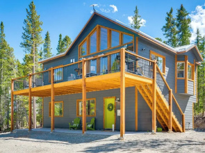 24-0082 Fairplay Cabin: Hike, Fish, Ski!