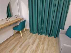 Electra Suites