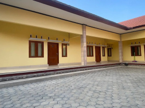 OYO Life 93255 Kosan Teratai Jaya