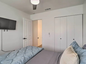 Modern Palm Springs Townhome Near Golf Courses