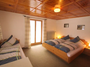 Beautiful Apartment in Gortipohl With Parking