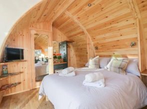 Chapel Pod