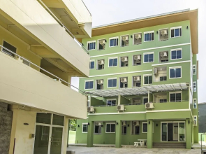 OYO 601 C W Mansion Phuket