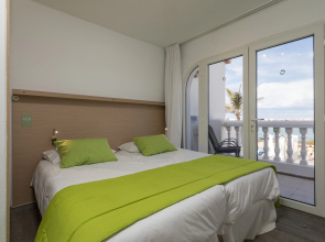 Apartamentos y Villas Galera Beach