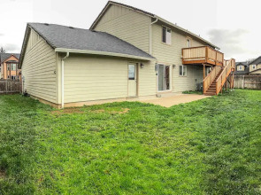 Springfield Apt w/ Deck + Central Location!