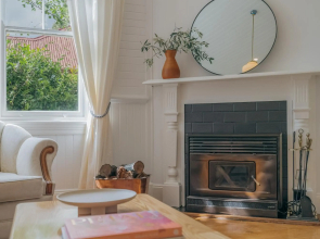 Quinn's Cottage - Central Armidale