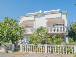 Apartment Miskic 4