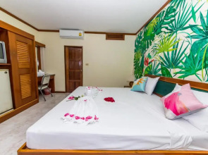 Panda Hotel（Patong Beach）