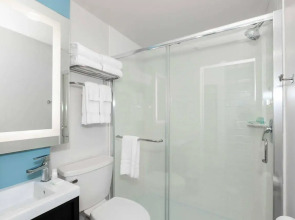 Hotel Saint Clair- Magnificent Mile