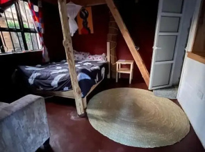 Meleji House