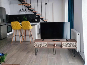 Freesia Loft Apartment