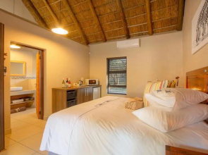 The Den at Kruger 3479