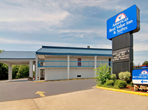 Americas Best Value Inn & Suites Clarksdale
