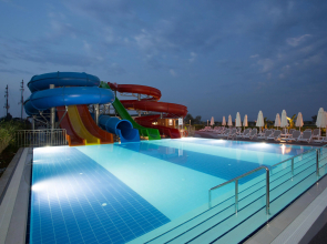 Water Side Resort & Spa