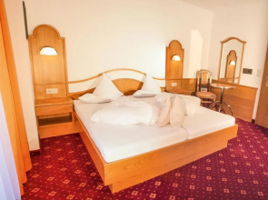 Pension Romantica