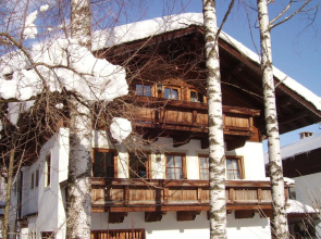 Lavish Apartment in Waidring Near Ski Area
