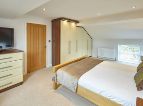 Host Stay Doray House