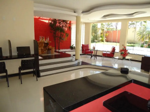Valley Hills Hotel