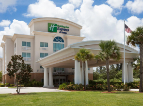 Holiday Inn Express Hotel & Suites Fort Pierce West by IHG
