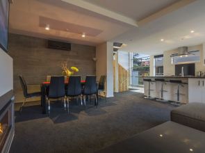 15 Melbourne by Staysouth