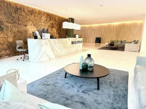 Luxury 2BR Bolongo Ocean View Private Beach