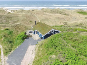 "Mafalda" - 260m from the sea in NW Jutland