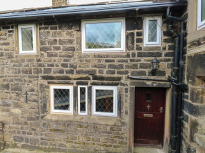 11 Hollin Well Cottage