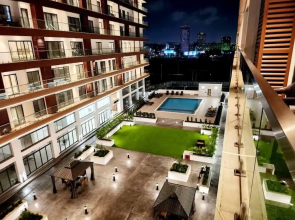 Immaculate Beauty Gem-5 Star Location- Pools - Gym