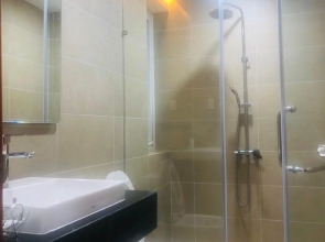 Doha 2 Hotel Saigon Airport