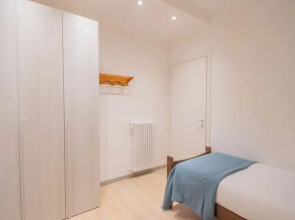 La Quiete With Private Garden by Rent all Como