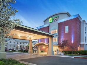 Holiday Inn Express And Suites - Sacramento Airport Natomas