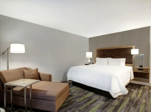 Ramada by Wyndham St. Paul AB