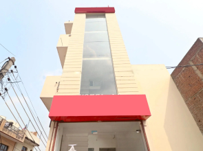 OYO 22097 Hotel Jd
