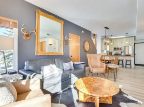 Fantastic Fraser Condo: Year-round Family Getaway